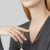 Magic Alhambra earrings - Image 2