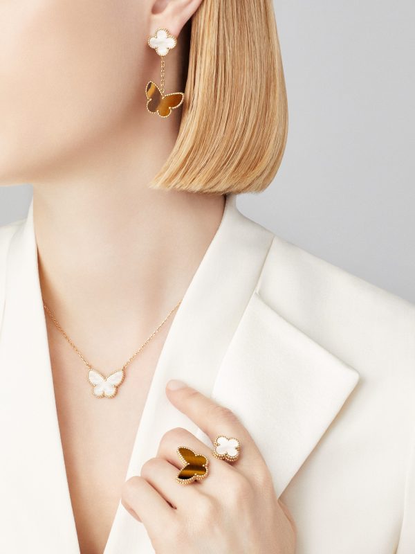 Lucky Alhambra butterfly pendant - Image 3
