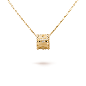 Perlée clovers pendant