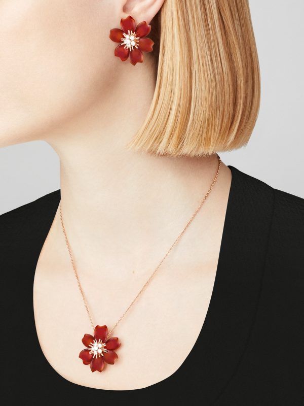 Rose de Noël clip pendant, small model - Image 4