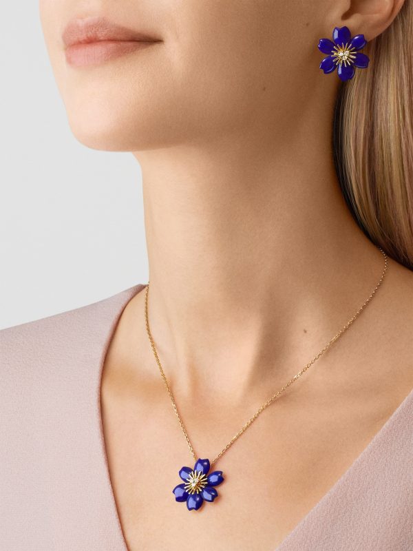 Rose de Noël pendant, mini model - Image 3