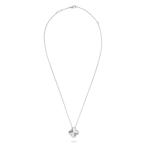 Vintage Alhambra pendant - Image 2
