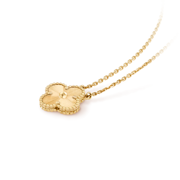 Vintage Alhambra pendant - Image 4