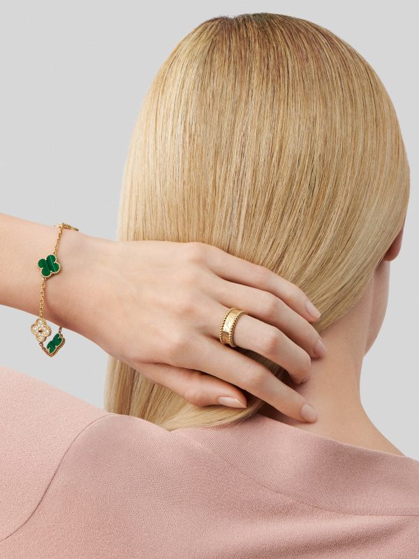 Perlée signature ring - Image 3